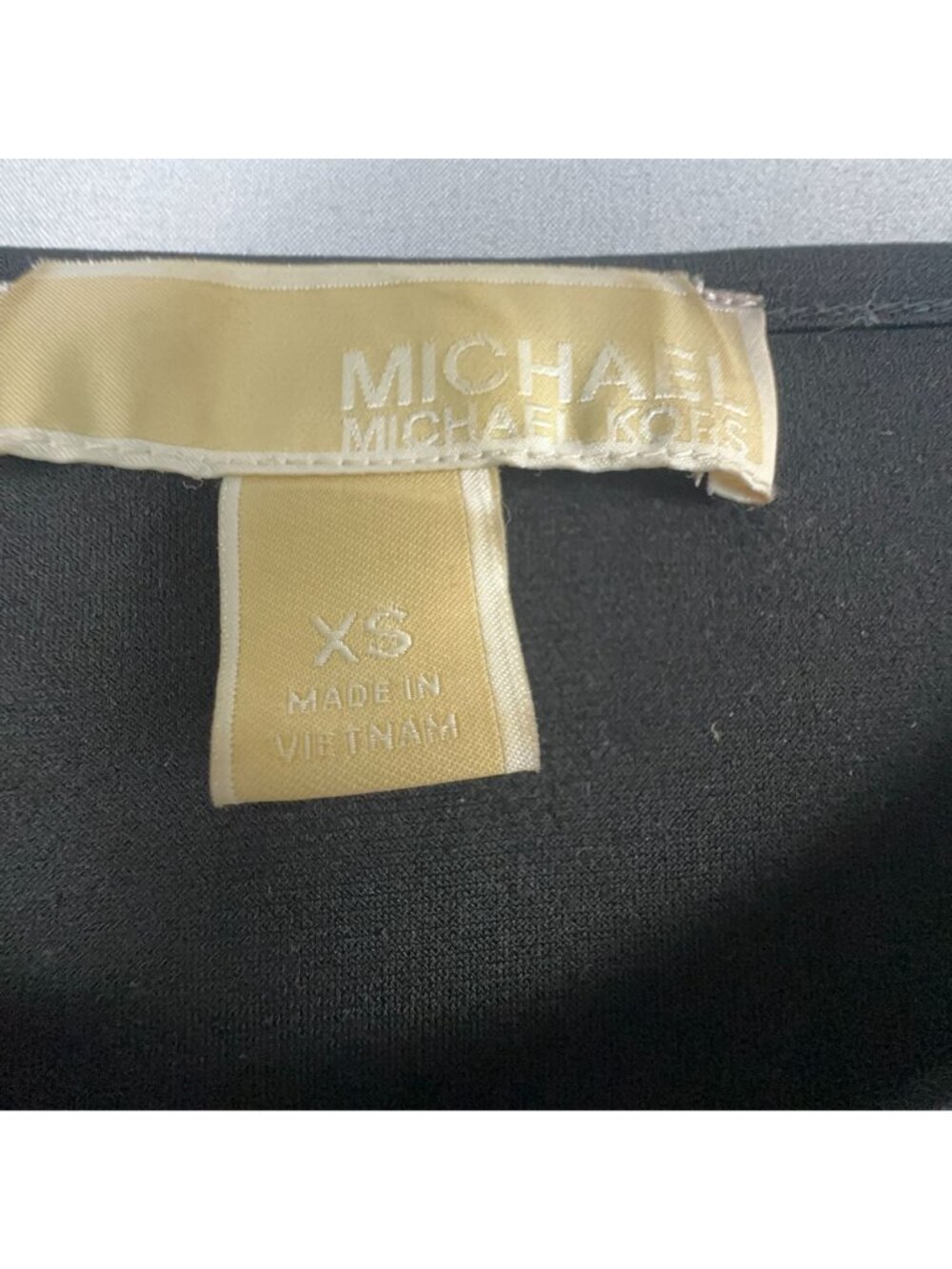 Michael Kors Dress Size XS Black Sleeveless Fit Flare Pleated Back Cutout A-lin - Picture 4 of 9
